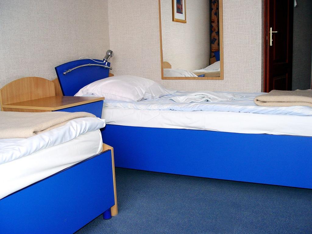 Hotel 222 Poznań Kültér fotó