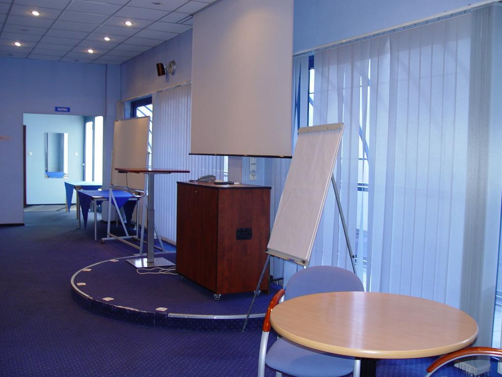 Hotel 222 Poznań Kültér fotó